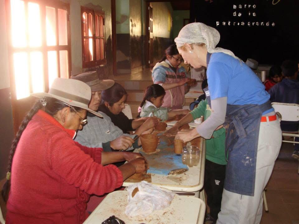 imagen trabajando arcilla